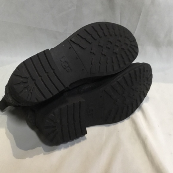 NWOT Womens Ugg Bonham II Black Waterproof Leather Sheepskin Lined Boots 1095150 - Picture 10 of 11